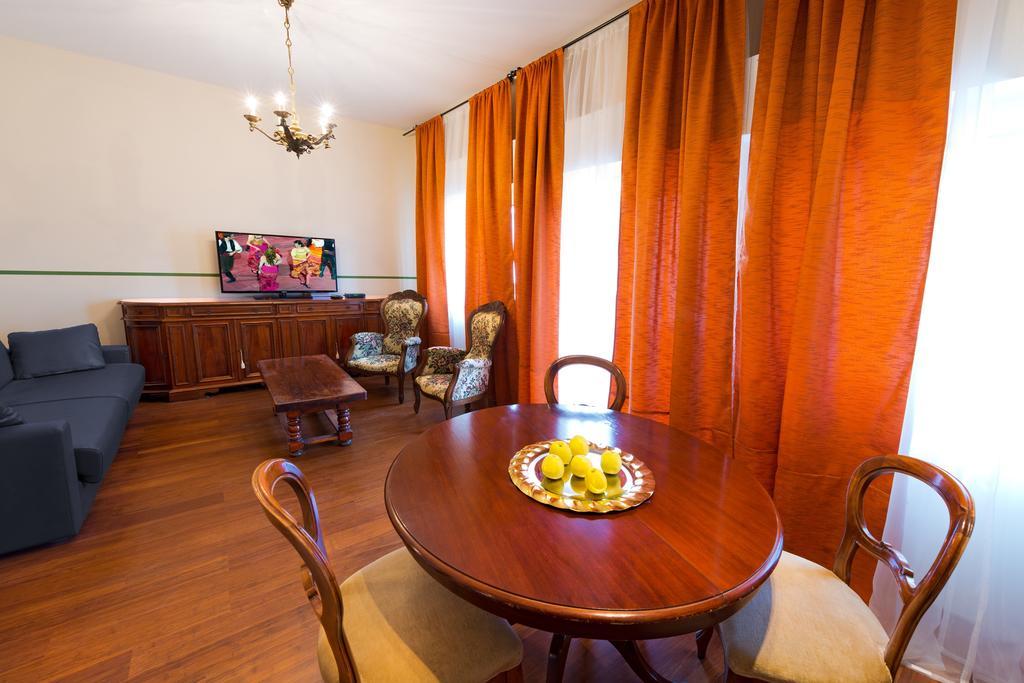 Verona Centre Apartments Bagian luar foto