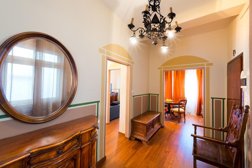 Verona Centre Apartments Bagian luar foto